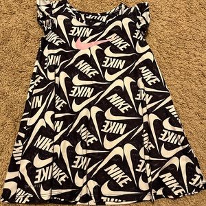 Toddler Nike dress size 24m
